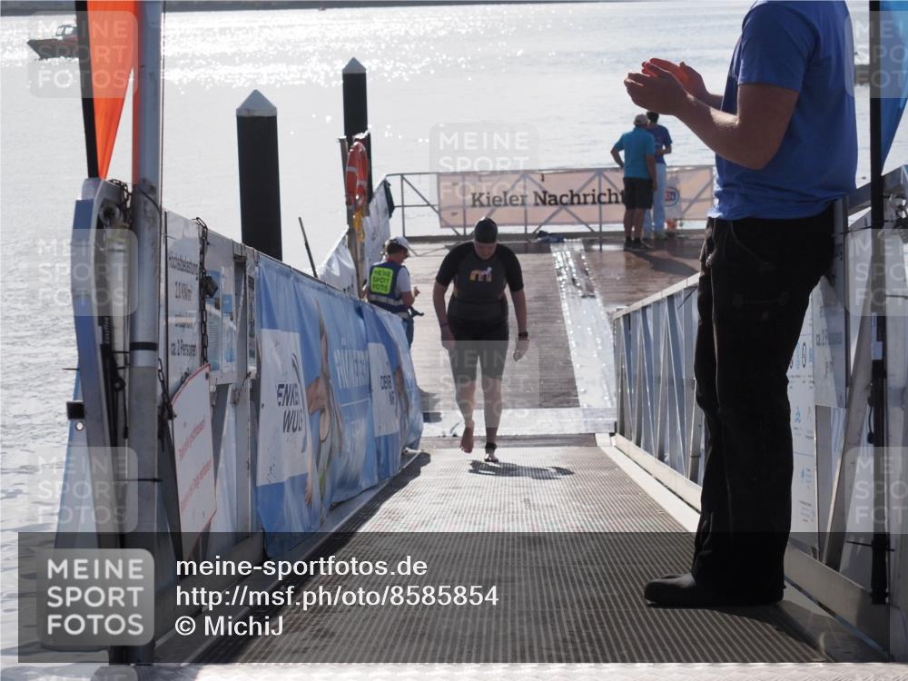 17.08.2025 - KN Förde Triathlon 2025 MichiJ http://msf.ph/oto/8585854 17.08.2025 09:27:10 Schwimmen 245, 245 meine-sportfotos.de