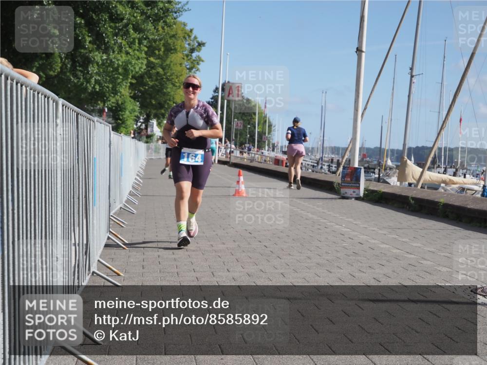 17.08.2025 - KN Förde Triathlon 2025 KatJ http://msf.ph/oto/8585892 17.08.2025 10:35:10 Laufen 164 meine-sportfotos.de
