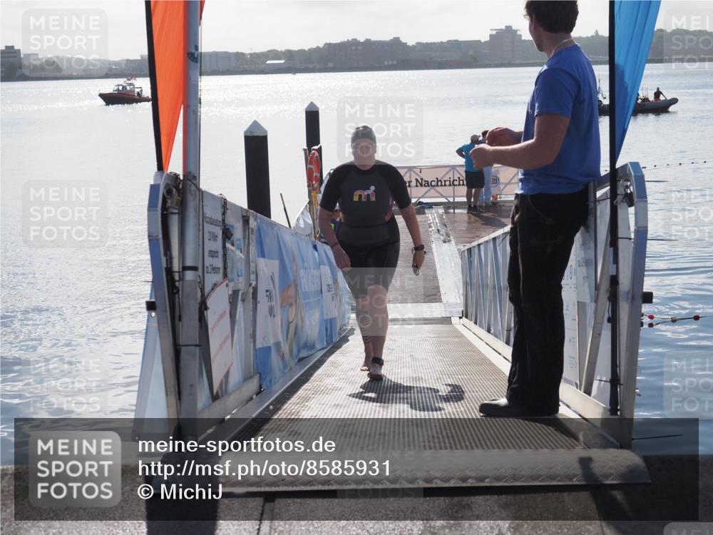 17.08.2025 - KN Förde Triathlon 2025 MichiJ http://msf.ph/oto/8585931 17.08.2025 09:27:14 Schwimmen 245 meine-sportfotos.de