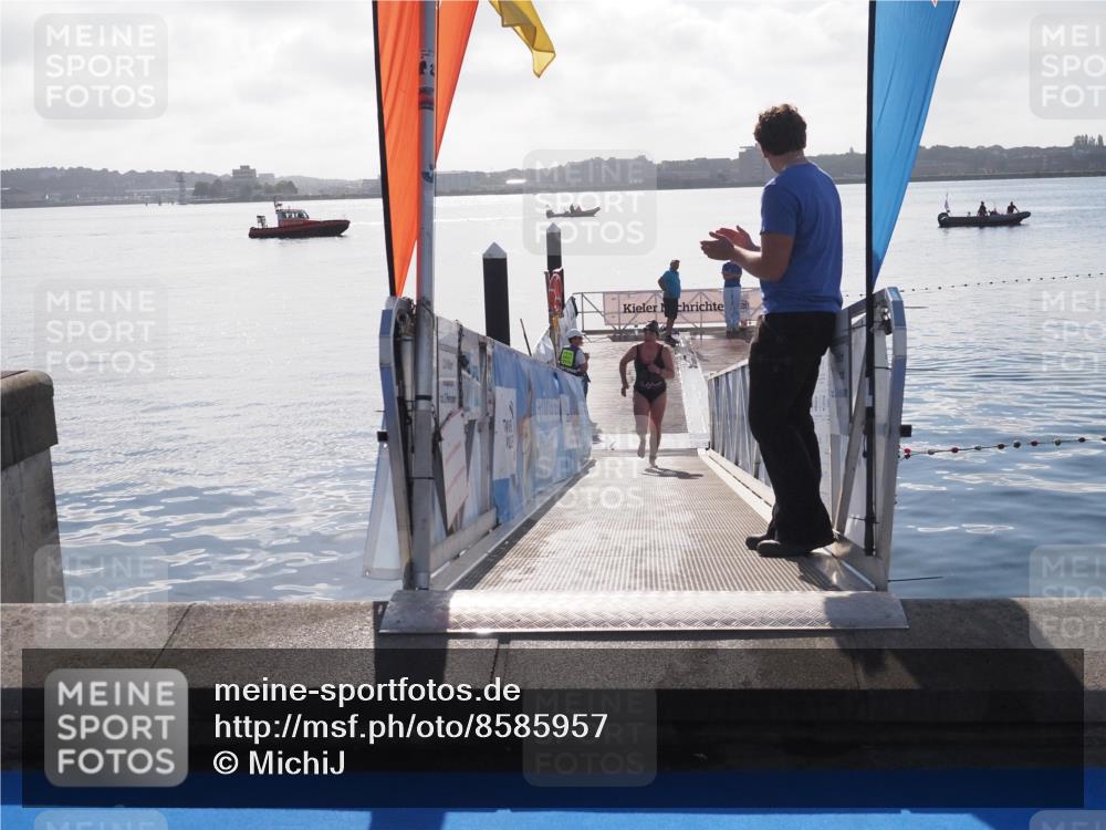 17.08.2025 - KN Förde Triathlon 2025 MichiJ http://msf.ph/oto/8585957 17.08.2025 09:28:36 Schwimmen 207, 207 meine-sportfotos.de