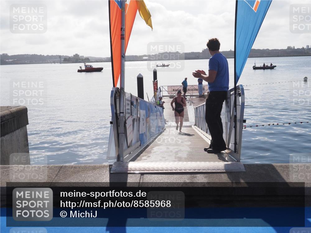 17.08.2025 - KN Förde Triathlon 2025 MichiJ http://msf.ph/oto/8585968 17.08.2025 09:28:37 Schwimmen 207, 207 meine-sportfotos.de