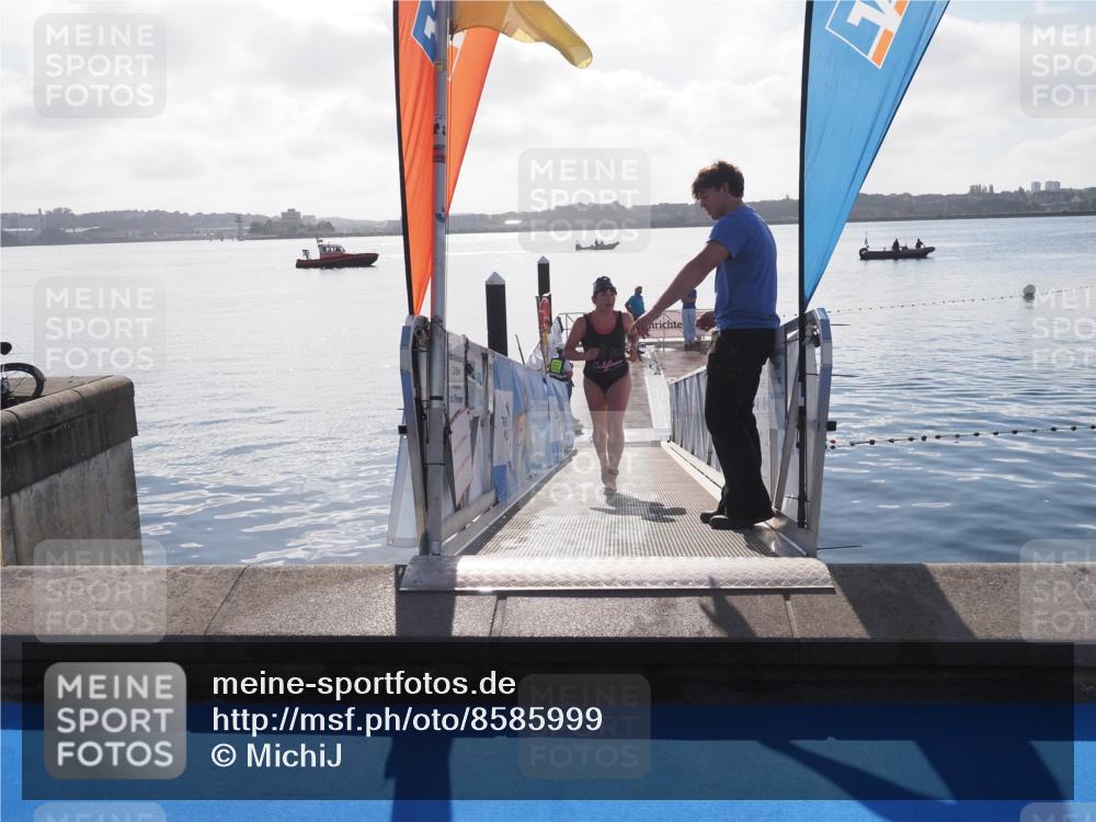 17.08.2025 - KN Förde Triathlon 2025 MichiJ http://msf.ph/oto/8585999 17.08.2025 09:28:39 Schwimmen 207, 207 meine-sportfotos.de