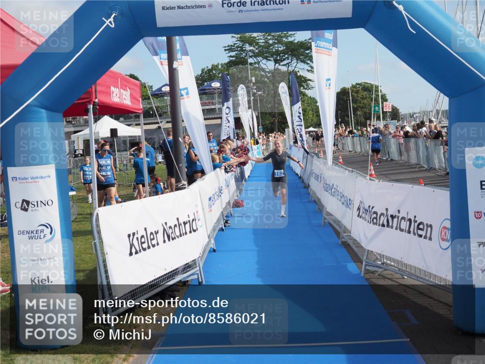 17.08.2025 - KN Förde Triathlon 2025 MichiJ http://msf.ph/oto/8586021 17.08.2025 10:21:46 Laufen 162 meine-sportfotos.de