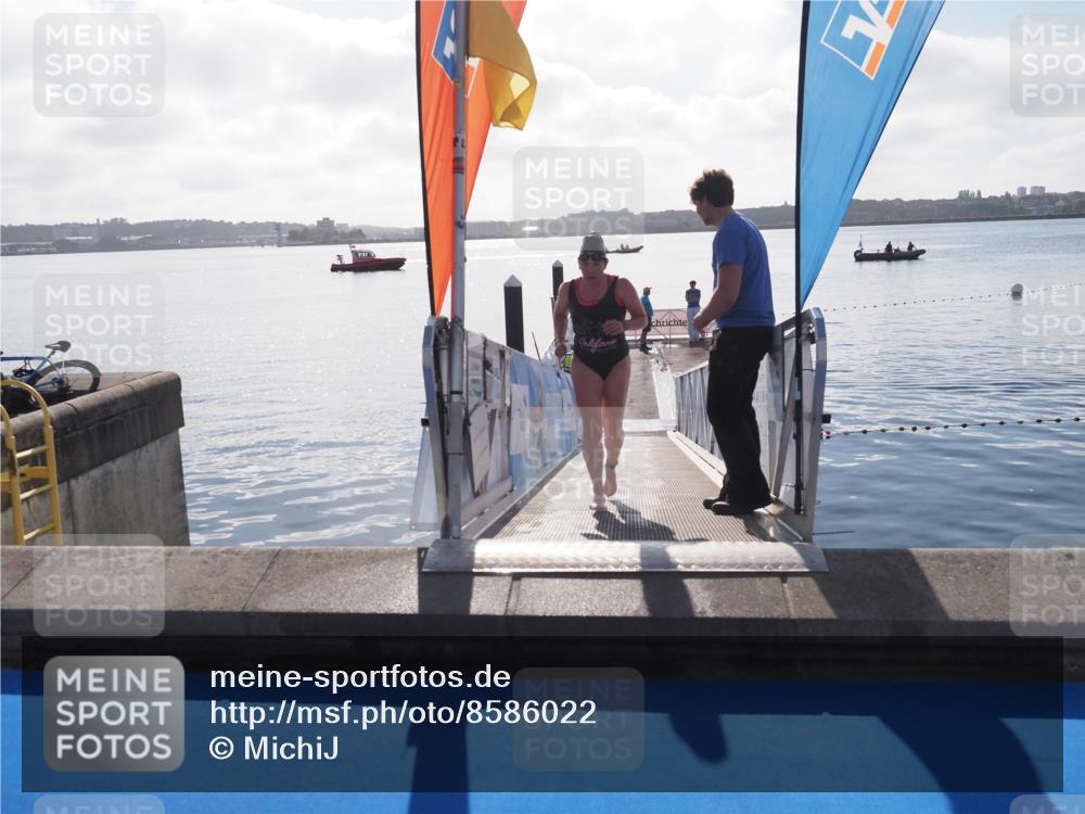17.08.2025 - KN Förde Triathlon 2025 MichiJ http://msf.ph/oto/8586022 17.08.2025 09:28:40 Schwimmen 207, 207 meine-sportfotos.de