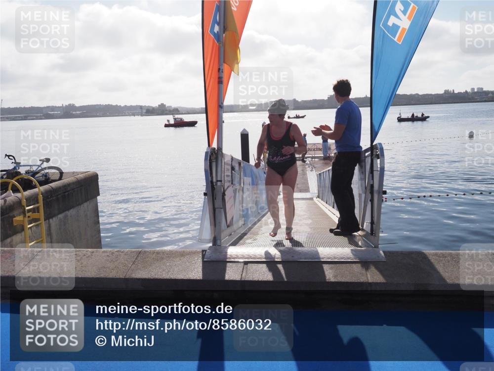 17.08.2025 - KN Förde Triathlon 2025 MichiJ http://msf.ph/oto/8586032 17.08.2025 09:28:40 Schwimmen 207, 207 meine-sportfotos.de