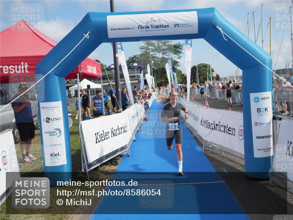 17.08.2025 - KN Förde Triathlon 2025 MichiJ http://msf.ph/oto/8586054 17.08.2025 10:21:48 Laufen 162 meine-sportfotos.de