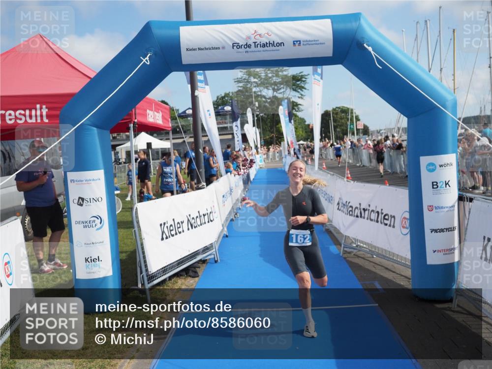 17.08.2025 - KN Förde Triathlon 2025 MichiJ http://msf.ph/oto/8586060 17.08.2025 10:21:48 Laufen 162 meine-sportfotos.de