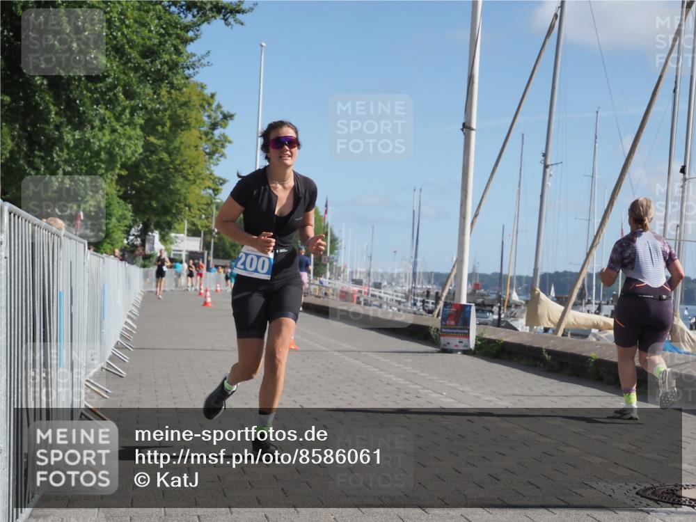 17.08.2025 - KN Förde Triathlon 2025 KatJ http://msf.ph/oto/8586061 17.08.2025 10:35:18 Laufen 200 meine-sportfotos.de