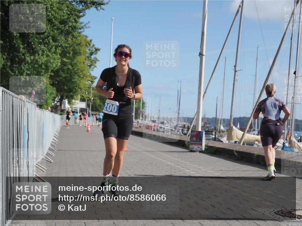 17.08.2025 - KN Förde Triathlon 2025 KatJ http://msf.ph/oto/8586066 17.08.2025 10:35:18 Laufen 200 meine-sportfotos.de