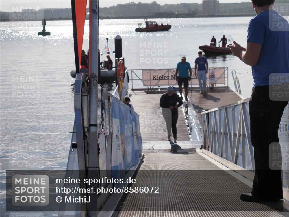 17.08.2025 - KN Förde Triathlon 2025 MichiJ http://msf.ph/oto/8586072 17.08.2025 09:33:35 Schwimmen 238 meine-sportfotos.de