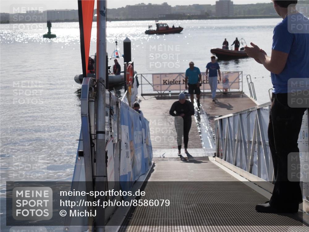 17.08.2025 - KN Förde Triathlon 2025 MichiJ http://msf.ph/oto/8586079 17.08.2025 09:33:36 Schwimmen 238, 238 meine-sportfotos.de