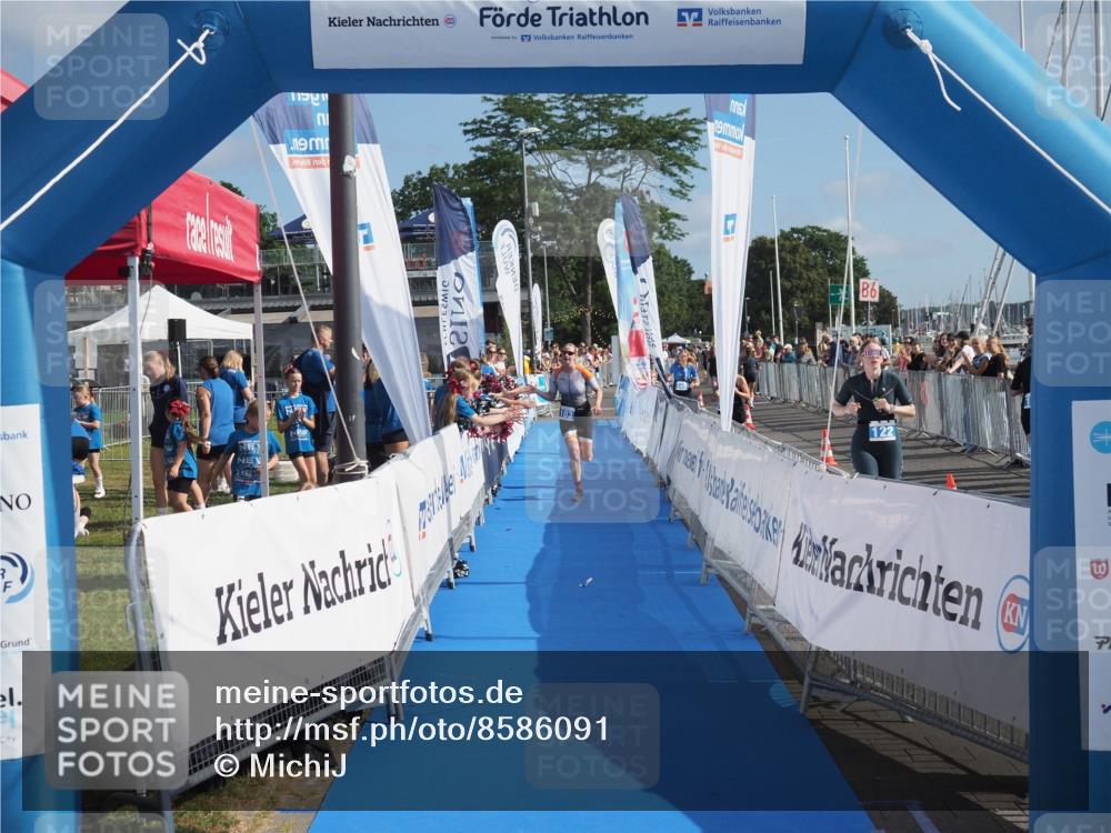 17.08.2025 - KN Förde Triathlon 2025 MichiJ http://msf.ph/oto/8586091 17.08.2025 10:22:38 Laufen 103 meine-sportfotos.de