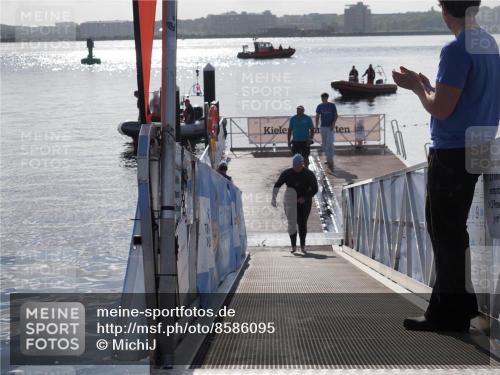 17.08.2025 - KN Förde Triathlon 2025 MichiJ http://msf.ph/oto/8586095 17.08.2025 09:33:36 Schwimmen 238, 238 meine-sportfotos.de