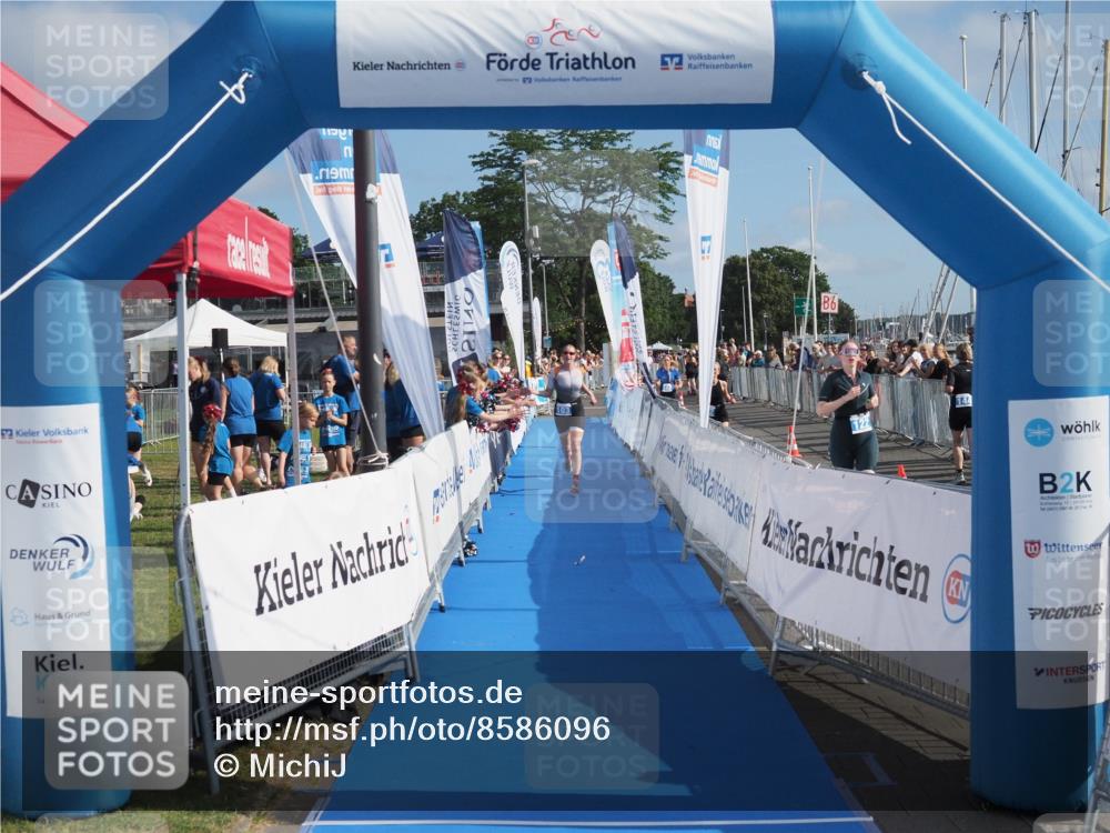 17.08.2025 - KN Förde Triathlon 2025 MichiJ http://msf.ph/oto/8586096 17.08.2025 10:22:39 Laufen 103 meine-sportfotos.de