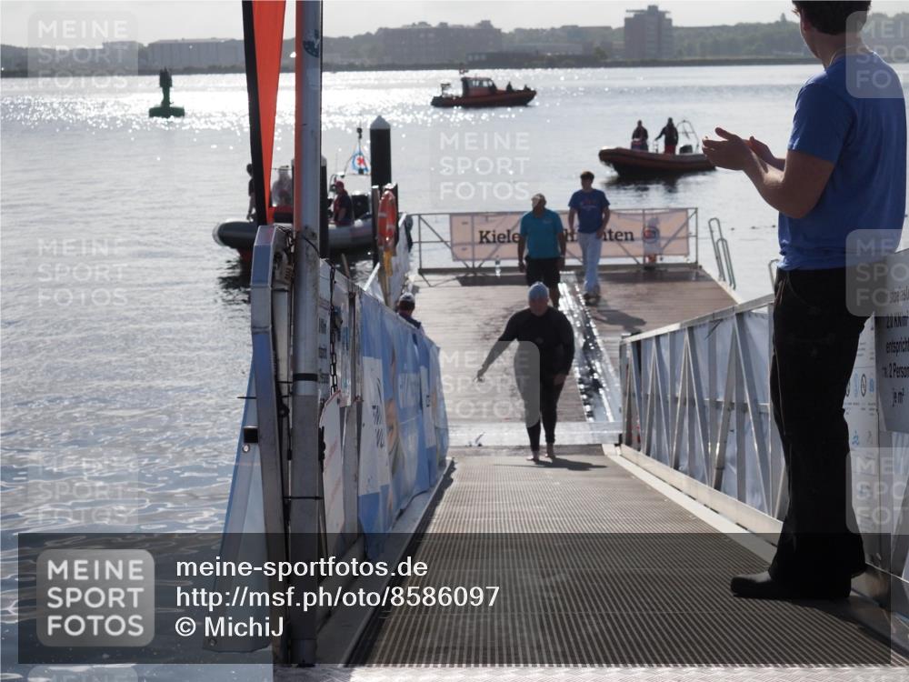 17.08.2025 - KN Förde Triathlon 2025 MichiJ http://msf.ph/oto/8586097 17.08.2025 09:33:37 Schwimmen 238, 238 meine-sportfotos.de