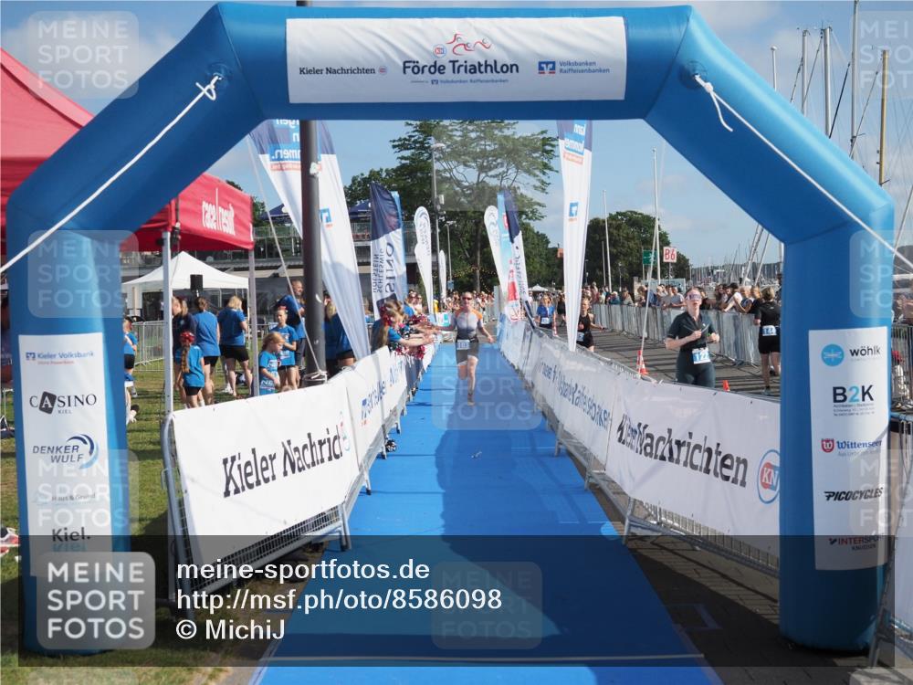 17.08.2025 - KN Förde Triathlon 2025 MichiJ http://msf.ph/oto/8586098 17.08.2025 10:22:39 Laufen 103 meine-sportfotos.de
