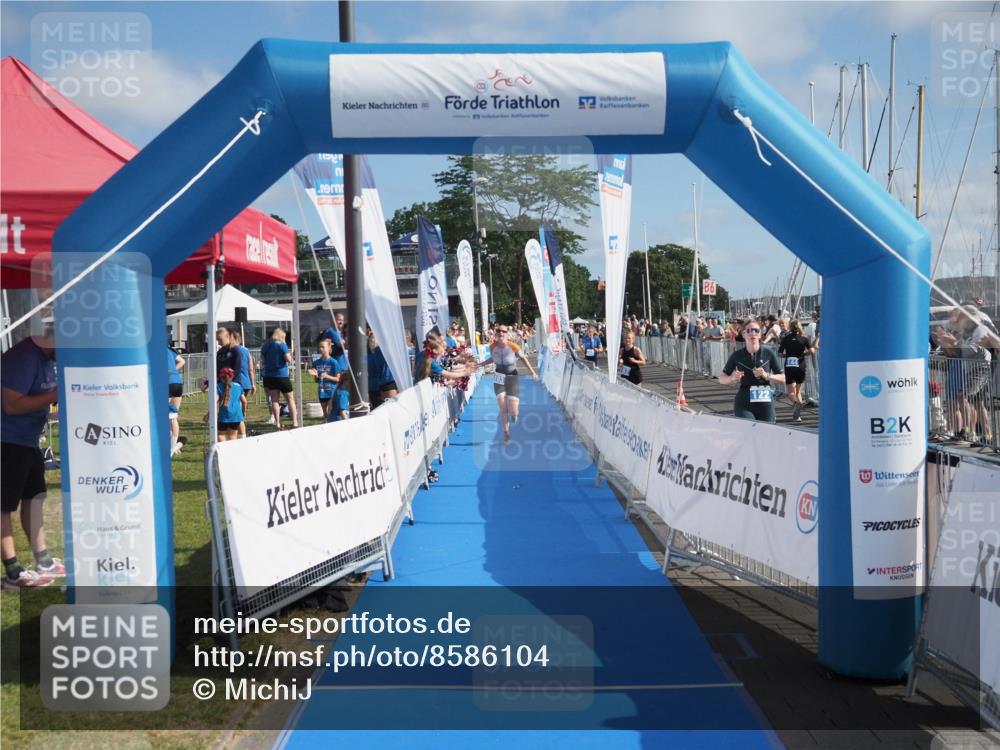 17.08.2025 - KN Förde Triathlon 2025 MichiJ http://msf.ph/oto/8586104 17.08.2025 10:22:39 Laufen 103 meine-sportfotos.de