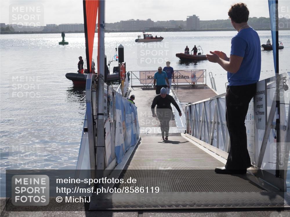 17.08.2025 - KN Förde Triathlon 2025 MichiJ http://msf.ph/oto/8586119 17.08.2025 09:33:38 Schwimmen 238, 238 meine-sportfotos.de