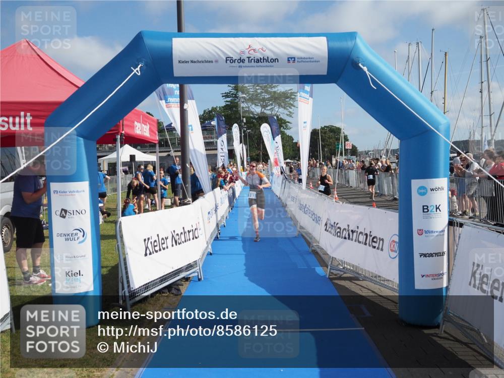 17.08.2025 - KN Förde Triathlon 2025 MichiJ http://msf.ph/oto/8586125 17.08.2025 10:22:40 Laufen 103 meine-sportfotos.de