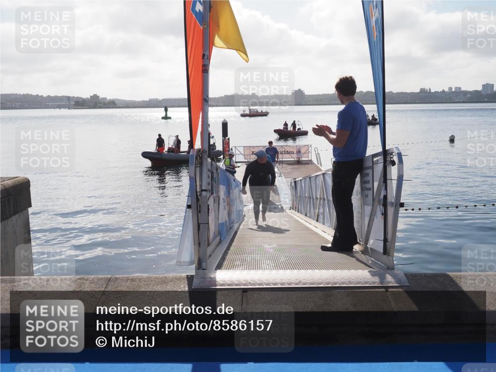 17.08.2025 - KN Förde Triathlon 2025 MichiJ http://msf.ph/oto/8586157 17.08.2025 09:33:41 Schwimmen 238, 238 meine-sportfotos.de