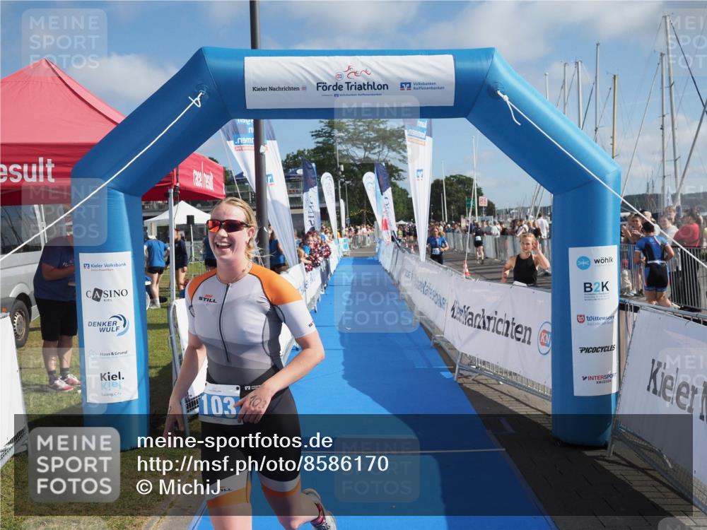 17.08.2025 - KN Förde Triathlon 2025 MichiJ http://msf.ph/oto/8586170 17.08.2025 10:22:43 Laufen 103 meine-sportfotos.de