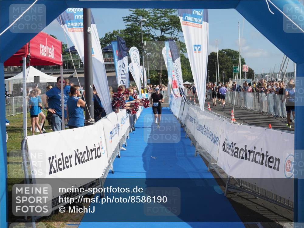 17.08.2025 - KN Förde Triathlon 2025 MichiJ http://msf.ph/oto/8586190 17.08.2025 10:24:10 Laufen 136 meine-sportfotos.de