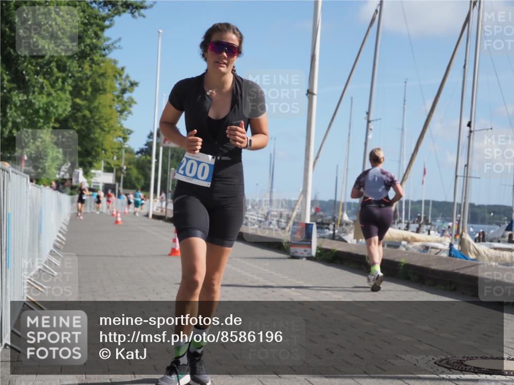 17.08.2025 - KN Förde Triathlon 2025 KatJ http://msf.ph/oto/8586196 17.08.2025 10:35:19 Laufen 200 meine-sportfotos.de
