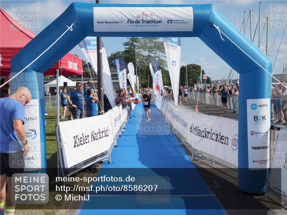 17.08.2025 - KN Förde Triathlon 2025 MichiJ http://msf.ph/oto/8586207 17.08.2025 10:24:11 Laufen 136 meine-sportfotos.de