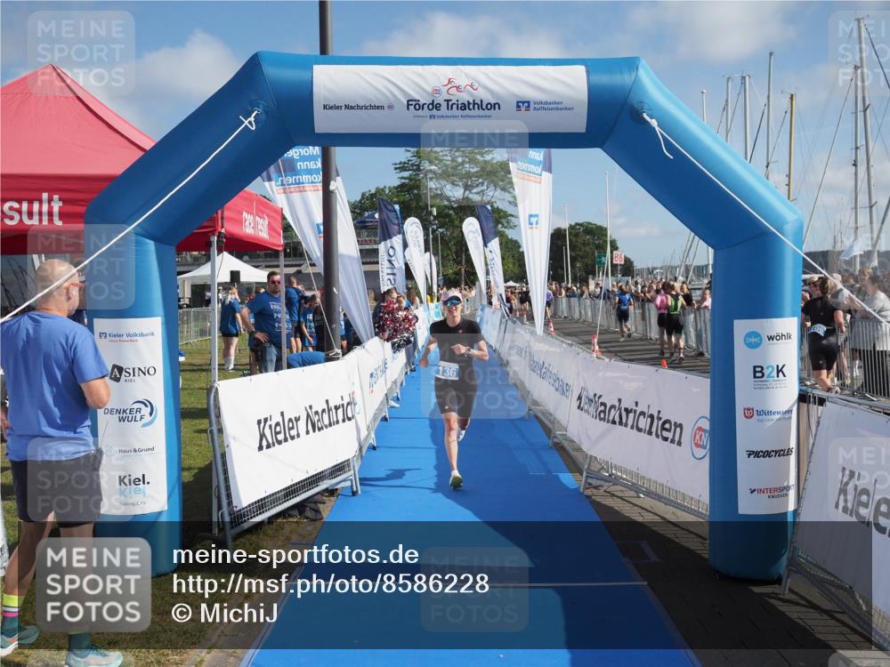 17.08.2025 - KN Förde Triathlon 2025 MichiJ http://msf.ph/oto/8586228 17.08.2025 10:24:14 Laufen 136 meine-sportfotos.de