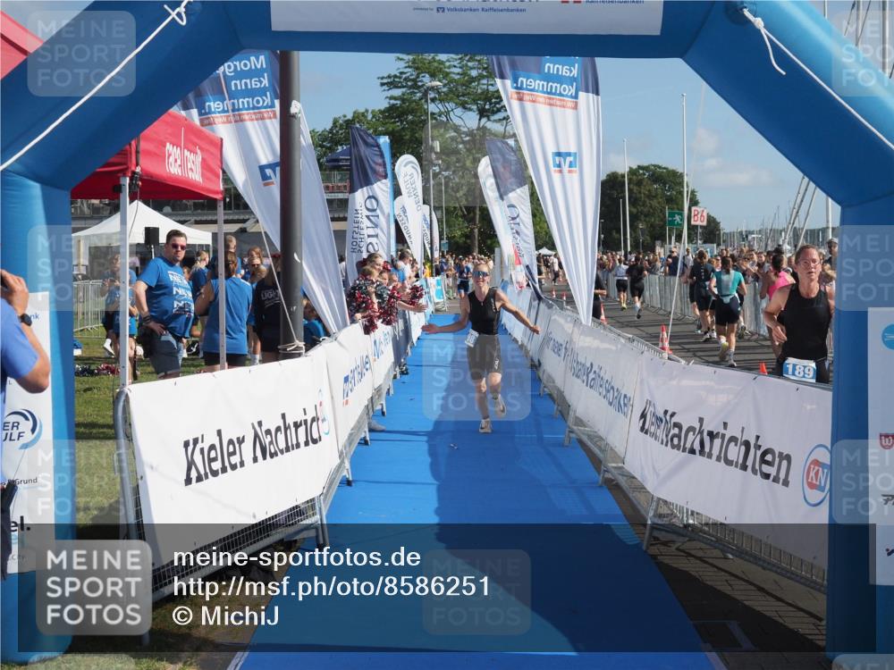 17.08.2025 - KN Förde Triathlon 2025 MichiJ http://msf.ph/oto/8586251 17.08.2025 10:24:46 Laufen 198 meine-sportfotos.de