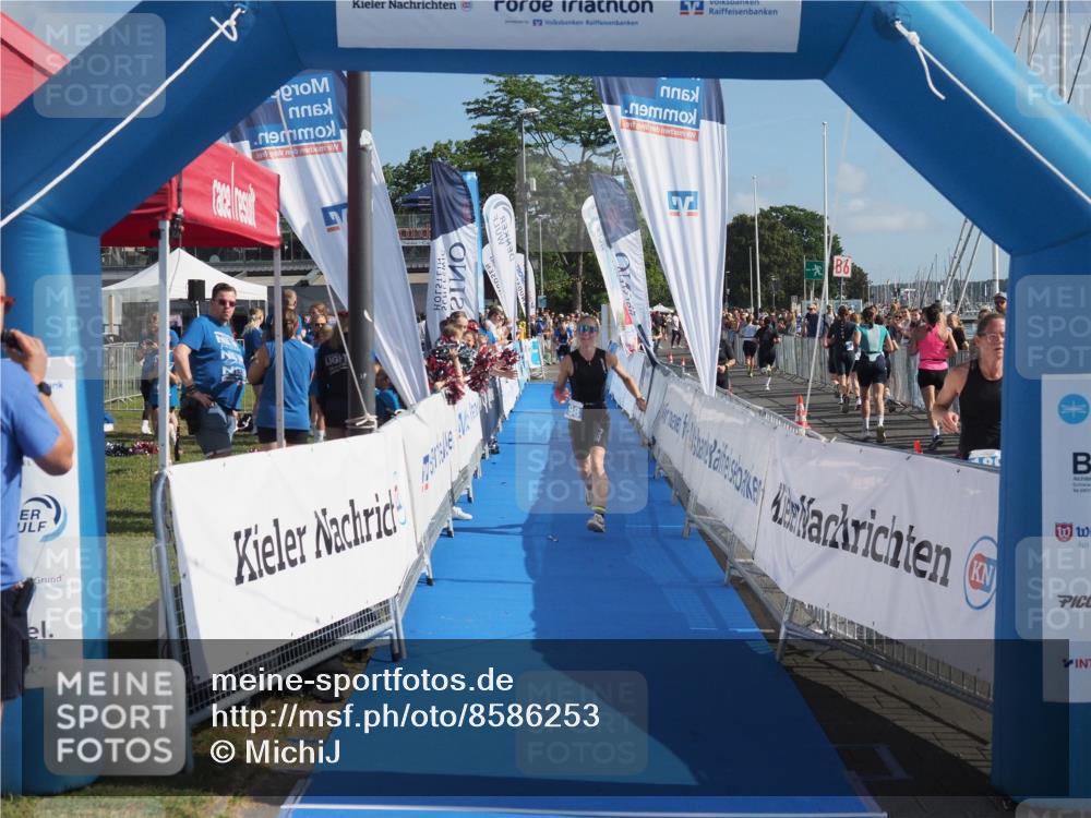 17.08.2025 - KN Förde Triathlon 2025 MichiJ http://msf.ph/oto/8586253 17.08.2025 10:24:46 Laufen 198 meine-sportfotos.de