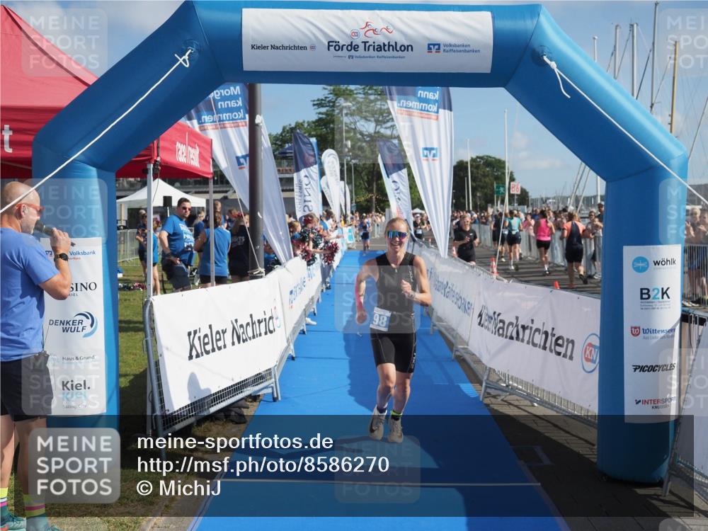 17.08.2025 - KN Förde Triathlon 2025 MichiJ http://msf.ph/oto/8586270 17.08.2025 10:24:48 Laufen 198 meine-sportfotos.de