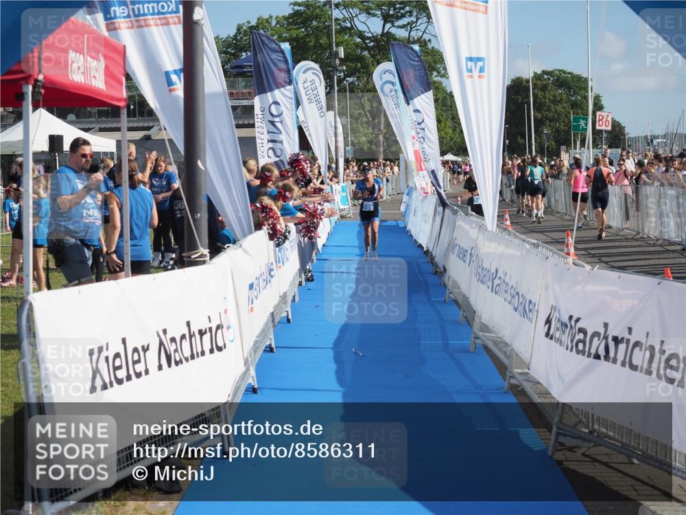 17.08.2025 - KN Förde Triathlon 2025 MichiJ http://msf.ph/oto/8586311 17.08.2025 10:24:52 Laufen 198 meine-sportfotos.de
