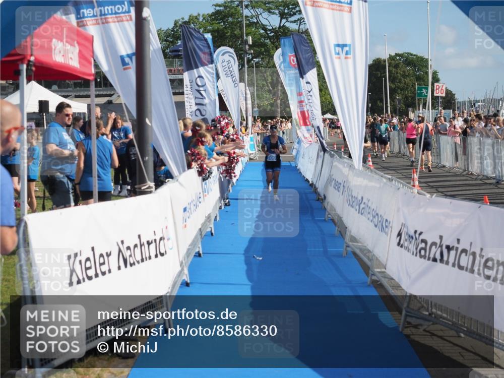 17.08.2025 - KN Förde Triathlon 2025 MichiJ http://msf.ph/oto/8586330 17.08.2025 10:24:53 Laufen 198 meine-sportfotos.de