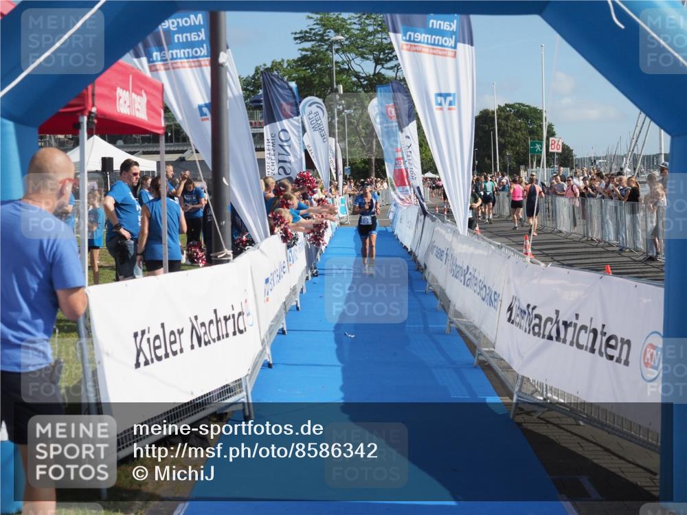 17.08.2025 - KN Förde Triathlon 2025 MichiJ http://msf.ph/oto/8586342 17.08.2025 10:24:53 Laufen 198 meine-sportfotos.de