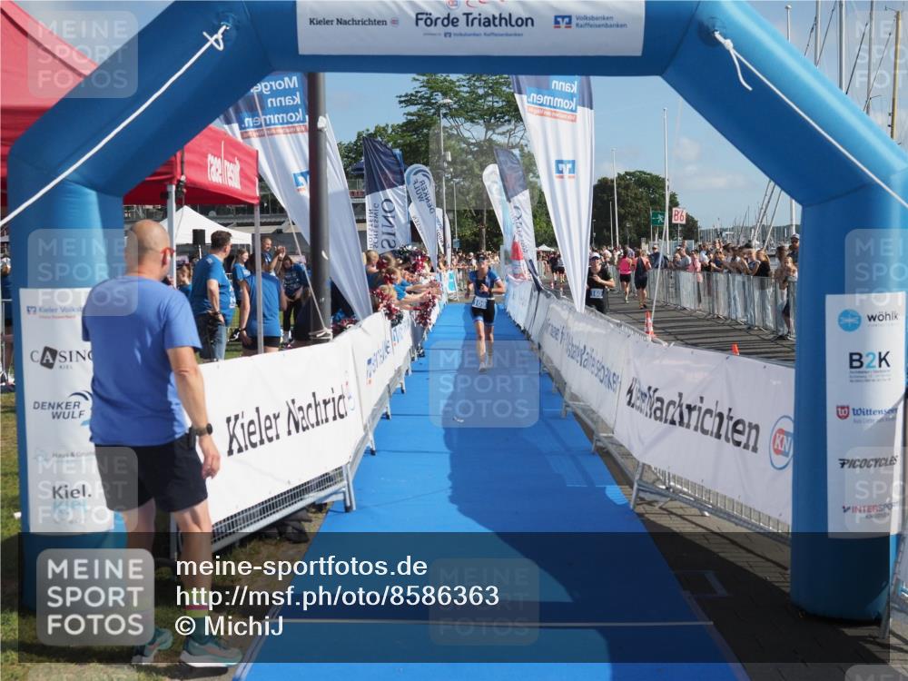 17.08.2025 - KN Förde Triathlon 2025 MichiJ http://msf.ph/oto/8586363 17.08.2025 10:24:55 Laufen 109 meine-sportfotos.de