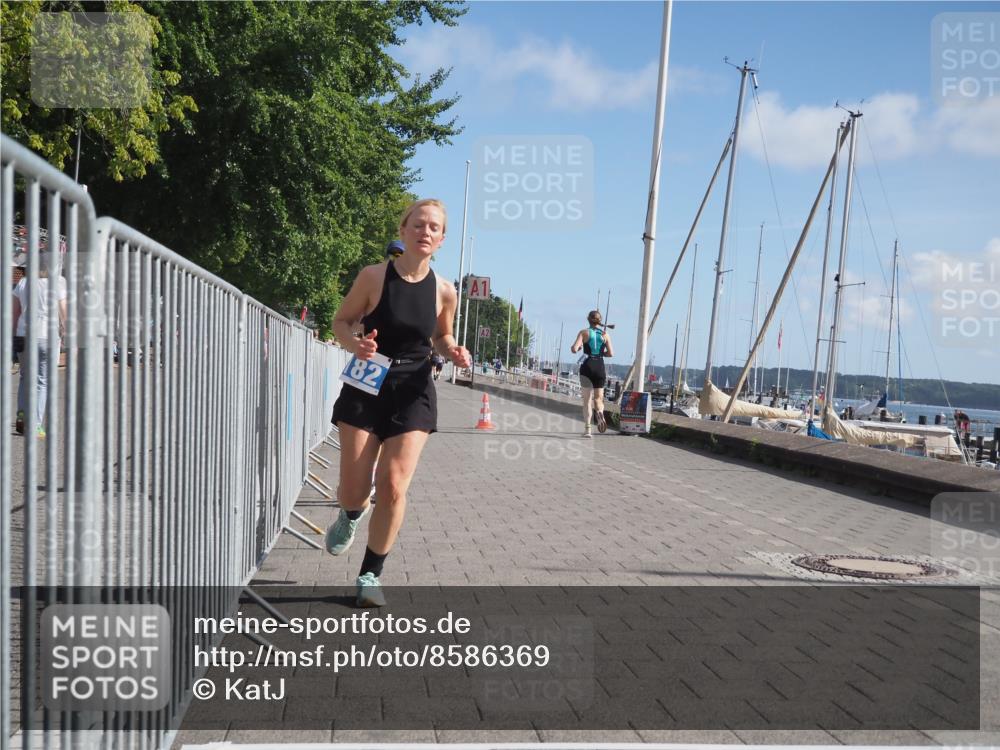 17.08.2025 - KN Förde Triathlon 2025 KatJ http://msf.ph/oto/8586369 17.08.2025 10:35:44 Laufen 172, 182 meine-sportfotos.de