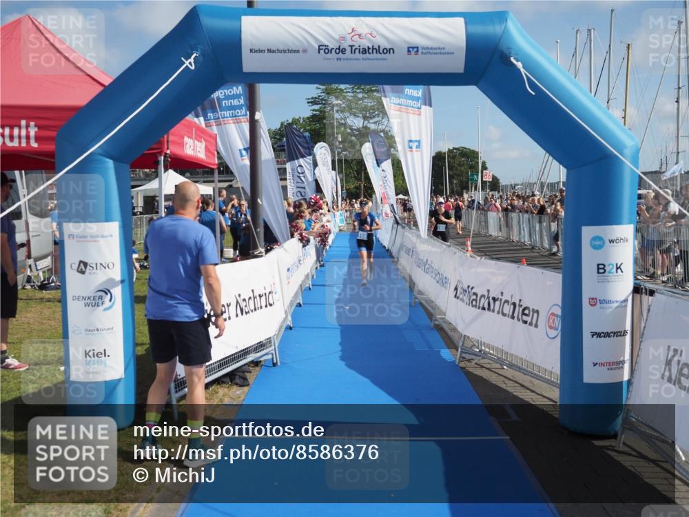 17.08.2025 - KN Förde Triathlon 2025 MichiJ http://msf.ph/oto/8586376 17.08.2025 10:24:55 Laufen 109 meine-sportfotos.de