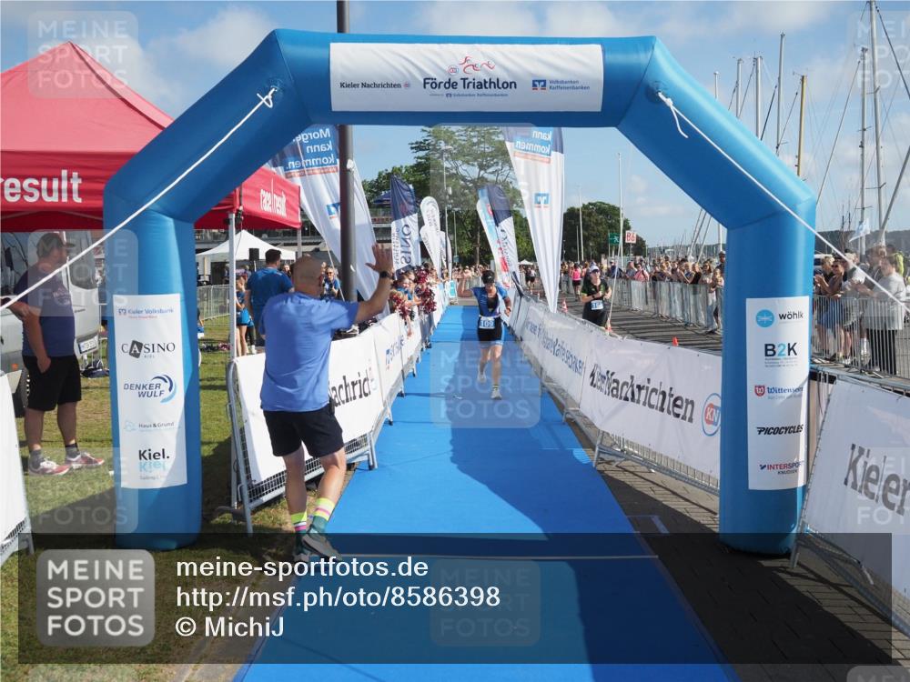 17.08.2025 - KN Förde Triathlon 2025 MichiJ http://msf.ph/oto/8586398 17.08.2025 10:24:56 Laufen 109 meine-sportfotos.de