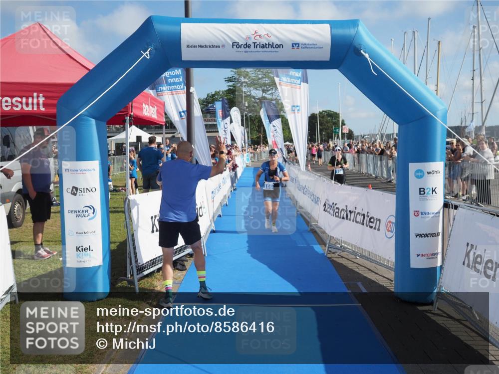 17.08.2025 - KN Förde Triathlon 2025 MichiJ http://msf.ph/oto/8586416 17.08.2025 10:24:57 Laufen 109 meine-sportfotos.de