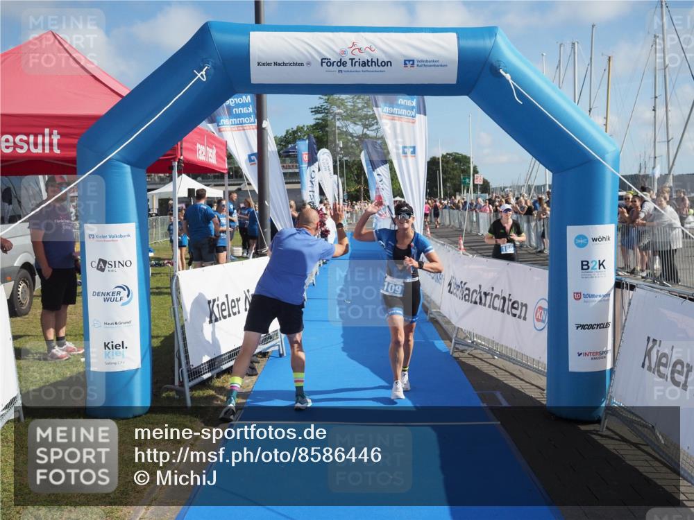 17.08.2025 - KN Förde Triathlon 2025 MichiJ http://msf.ph/oto/8586446 17.08.2025 10:24:59 Laufen 109 meine-sportfotos.de