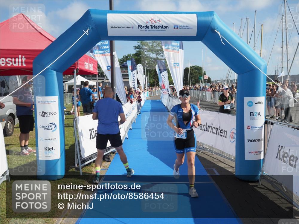 17.08.2025 - KN Förde Triathlon 2025 MichiJ http://msf.ph/oto/8586454 17.08.2025 10:24:59 Laufen 109 meine-sportfotos.de
