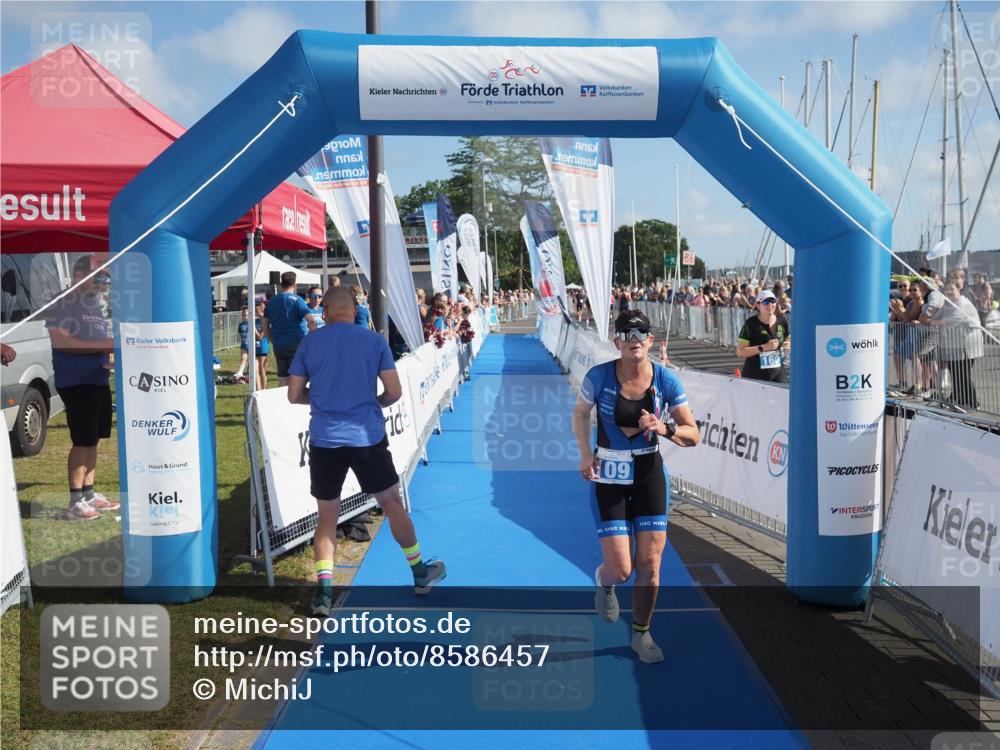 17.08.2025 - KN Förde Triathlon 2025 MichiJ http://msf.ph/oto/8586457 17.08.2025 10:24:59 Laufen 109 meine-sportfotos.de