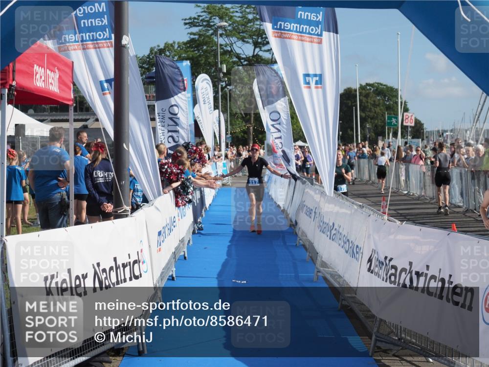 17.08.2025 - KN Förde Triathlon 2025 MichiJ http://msf.ph/oto/8586471 17.08.2025 10:25:54 Laufen 117 meine-sportfotos.de