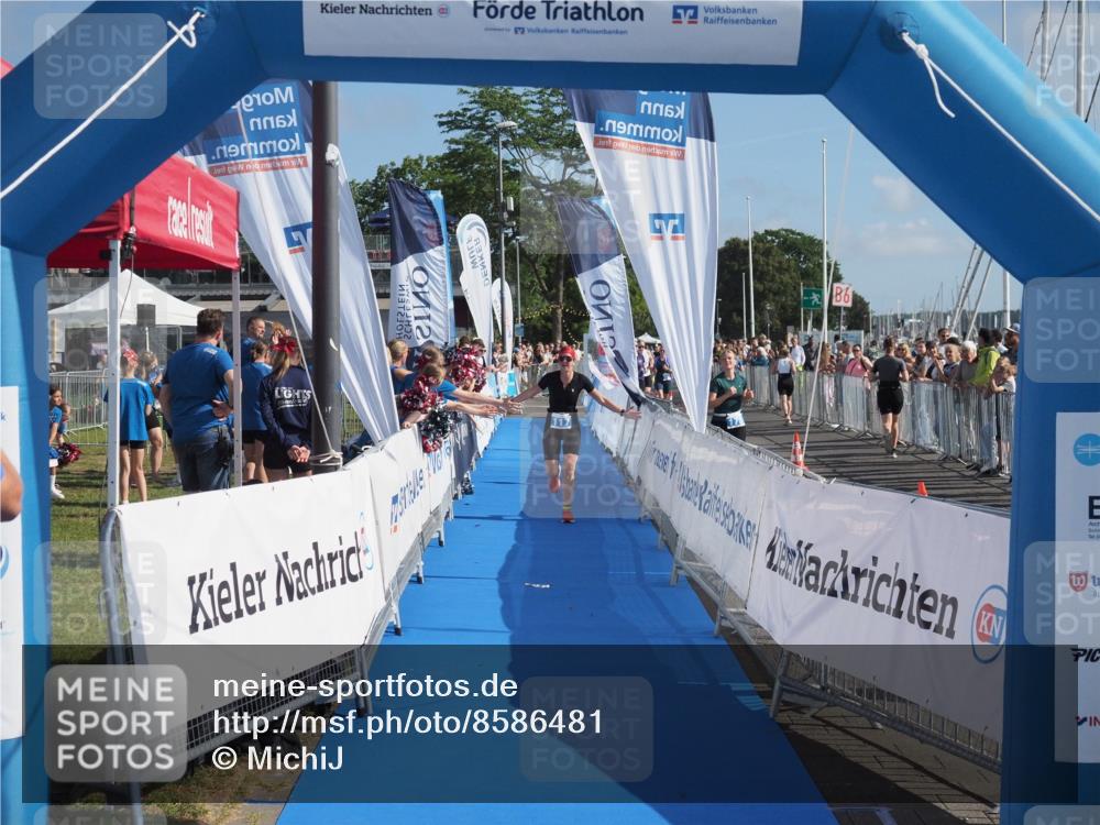 17.08.2025 - KN Förde Triathlon 2025 MichiJ http://msf.ph/oto/8586481 17.08.2025 10:25:54 Laufen 117 meine-sportfotos.de