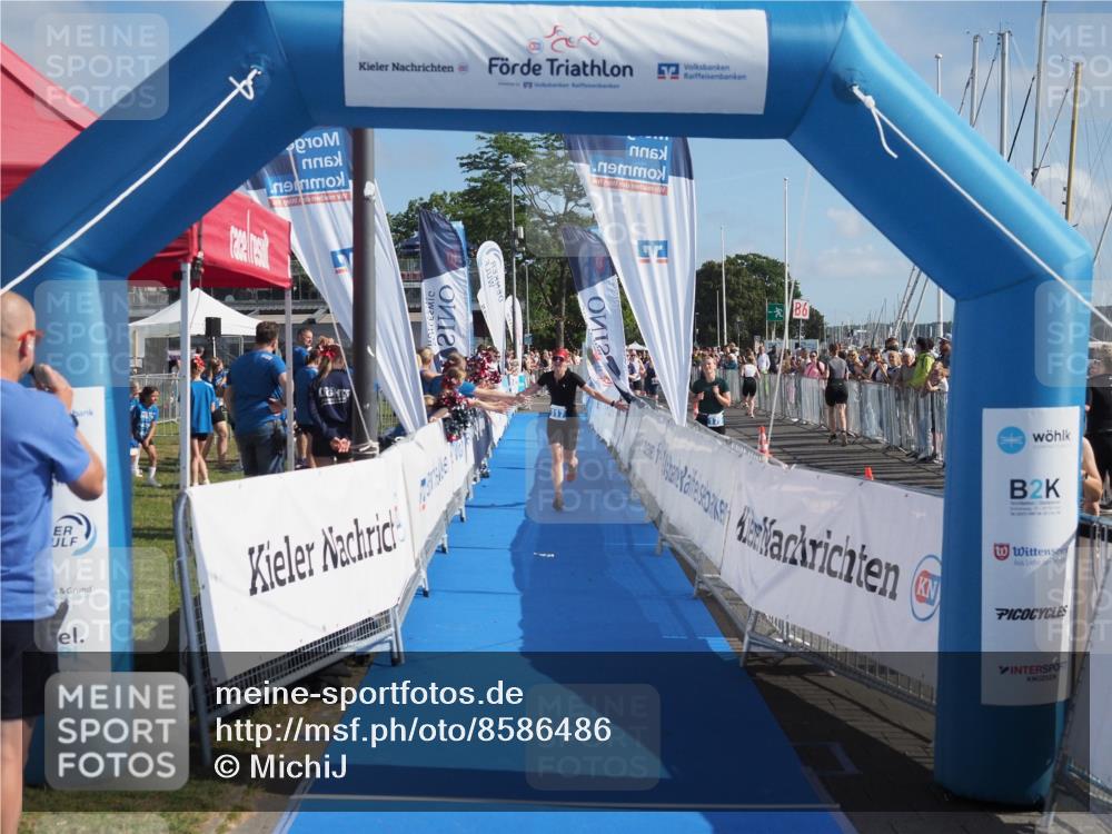17.08.2025 - KN Förde Triathlon 2025 MichiJ http://msf.ph/oto/8586486 17.08.2025 10:25:55 Laufen 117 meine-sportfotos.de