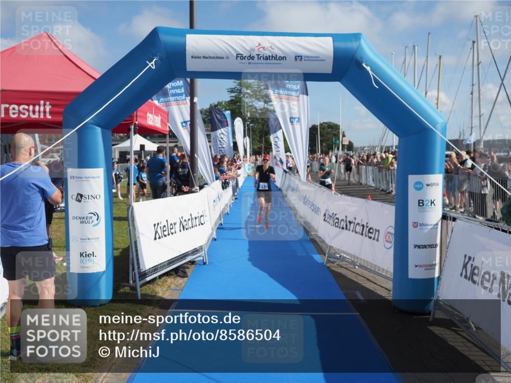17.08.2025 - KN Förde Triathlon 2025 MichiJ http://msf.ph/oto/8586504 17.08.2025 10:25:56 Laufen 117 meine-sportfotos.de