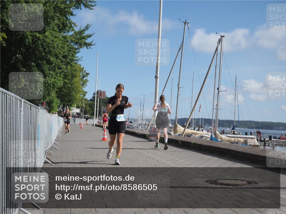 17.08.2025 - KN Förde Triathlon 2025 KatJ http://msf.ph/oto/8586505 17.08.2025 10:36:01 Laufen 102, 246 meine-sportfotos.de