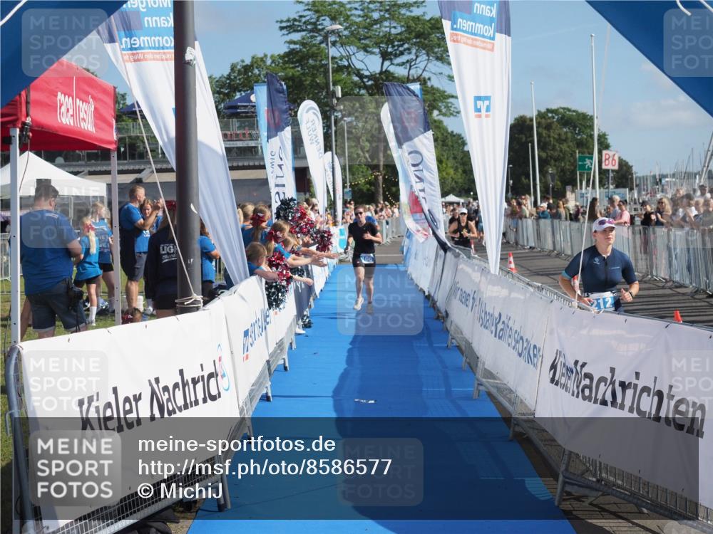 17.08.2025 - KN Förde Triathlon 2025 MichiJ http://msf.ph/oto/8586577 17.08.2025 10:26:13 Laufen 106 meine-sportfotos.de