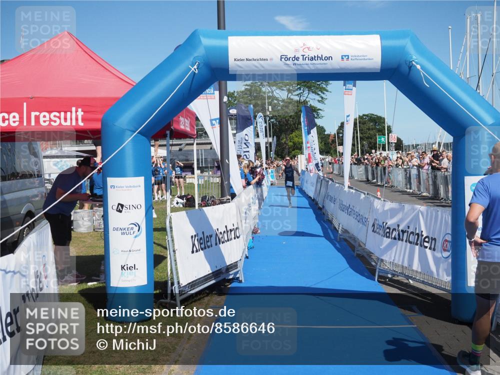 17.08.2025 - KN Förde Triathlon 2025 MichiJ http://msf.ph/oto/8586646 17.08.2025 13:28:21 Laufen 408 meine-sportfotos.de